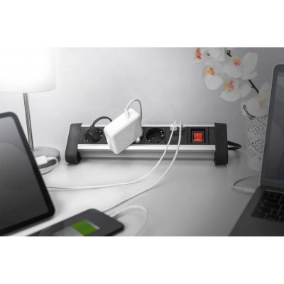 Блок розеток DIGITUS Office, 4xSchuko 16A, 2xUSB 2A, вимикач, 1.5м, вилка Schuko Блок розеток DIGITUS Office, 4xSchuko 16A, 2xUSB 2A, вимикач, 1.5м, вилка Schuko
