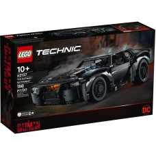 Конструктор LEGO Technic Бетмен: Бетмобіль Конструктор LEGO Technic Бетмен: Бетмобіль