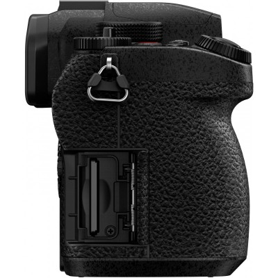 Цифр. фотокамера Panasonic DC-G97 Kit 12-60 mm f3.5-5.6 Цифр. фотокамера Panasonic DC-G97 Kit 12-60 mm f3.5-5.6