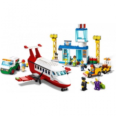 Конструктор LEGO City Міський аеропорт 286 деталей (60261)