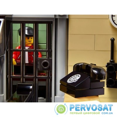 Конструктор LEGO Creator Поліцейська дільниця 10278