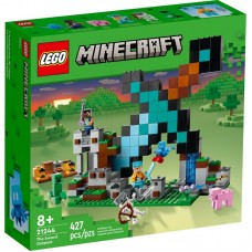 Конструктор LEGO Minecraft Форпост із мечем Конструктор LEGO Minecraft Форпост із мечем