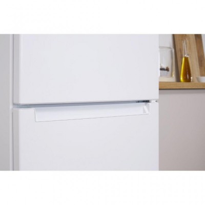 Холодильник Indesit DF4201W