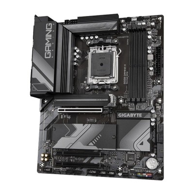 Материнська плата GIGABYTE B650 GAMING X sAM5 B650 4xDDR5 M.2 HDMI DP ATX