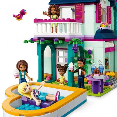 Конструктор LEGO Friends Семейный дом Андреа 802 детали (41449)