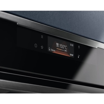 Духова шафа Electrolux електрична, 72л, А+, пара, дисплей, конвекція, піроліз, ф-ція пароварки, телескопічні напрямні, чорний