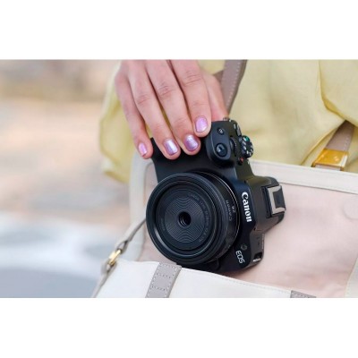 Об'єктив Canon RF 28mm f/2.8 STM