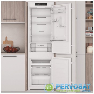 Холодильник Indesit INC18T311
