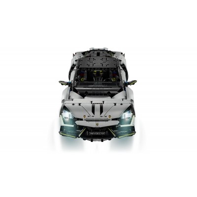 Конструктор LEGO Technic Суперкар Lamborghini Revuelto