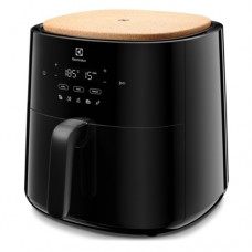 Мультипіч Electrolux 1800Вт, чаша-6.8л, сенсорне керування, 5 авто. програм, пластик, чорний Мультипіч Electrolux 1800Вт, чаша-6.8л, сенсорне керування, 5 авто. програм, пластик, чорний