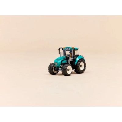 Конструктор LEGO City Трактор