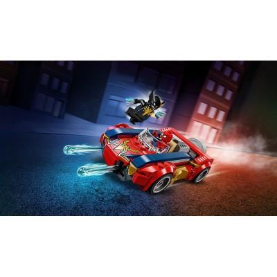 Конструктор LEGO Super Heroes Автомобіль Людини-павука vs. Отруєний Росомаха
