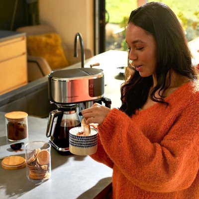 Кавоварка Russell Hobbs крапельна Attentiv Coffee Bar , 1,5л, мелена, LED-дисплей, чорно-метал