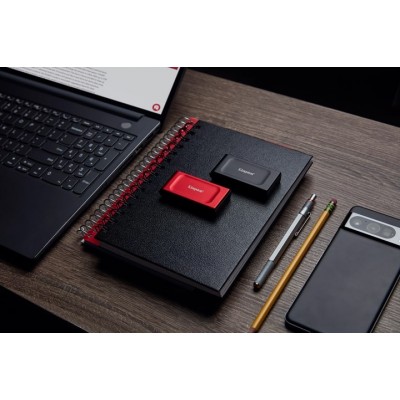 Портативний SSD Kingston 2TB USB 3.2 Gen 2 Type-C XS1000
