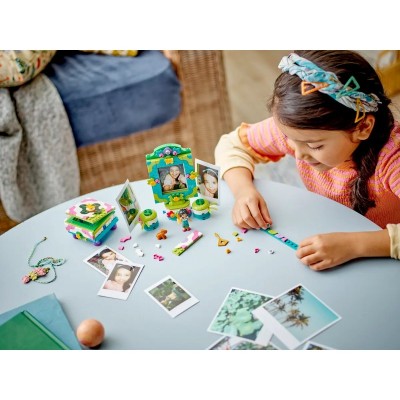 Конструктор LEGO Disney Classic Фоторамка й скриня для прикрас Мірабель