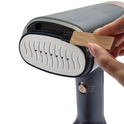 Відпарювач Russell Hobbs Genie VacuSteam, 1800Вт, 200мл, паровий удар -20гр, верт. відпарювання, керам. підошва, синій