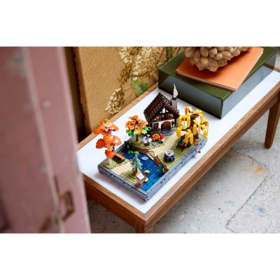 Конструктор LEGO Icons Осінній котеджний сад