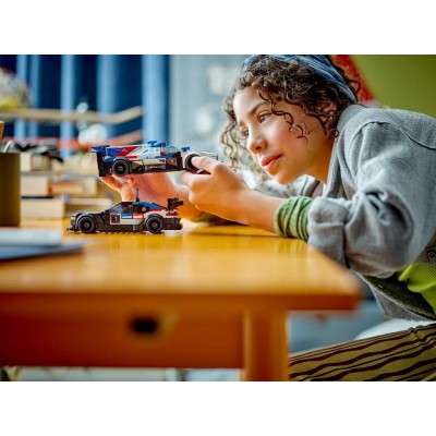 Конструктор LEGO Speed Champions Автомобілі для перегонів BMW M4 GT3 і BMW M Hybrid V8