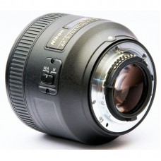 Nikon 85mm f/1.4G AF-S Nikkor Nikon 85mm f/1.4G AF-S Nikkor