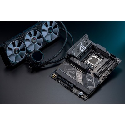 Материнcька плата ASUS ROG STRIX X870-F GAMING WIFI sAM5 X870 4xDDR5 M.2 HDMI DP WiFi BT ATX