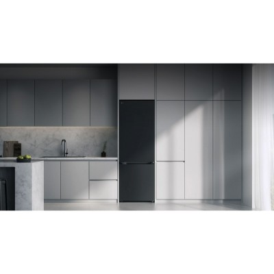 Холодильник LG з нижн. мороз., 203x60х68, холод.відд.-262л, мороз.відд.-113л, 2дв., E, NF, інв., диспл внутр., Fresh Сonverter, Metal Fresh, чорний матовий