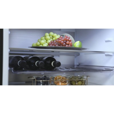 Холодильник LG з нижн. мороз., 203x60х68, холод.відд.-262л, мороз.відд.-113л, 2дв., E, NF, інв., диспл внутр., Fresh Сonverter, Metal Fresh, чорний матовий