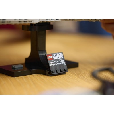 Конструктор LEGO Star Wars Зоряний крейсер класу «Венатор»