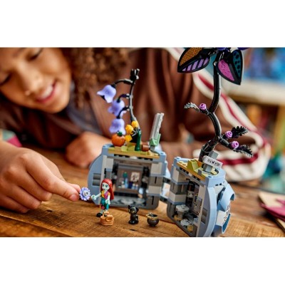 Конструктор LEGO Disney Classic Квітковий горщик Саллі