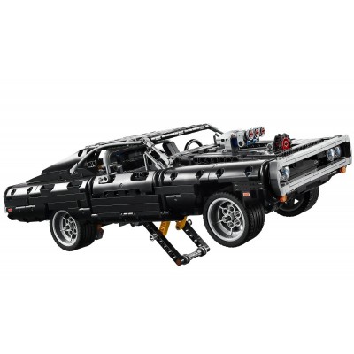 Конструктор LEGO Technic Dodge Charger Домініка Торетто