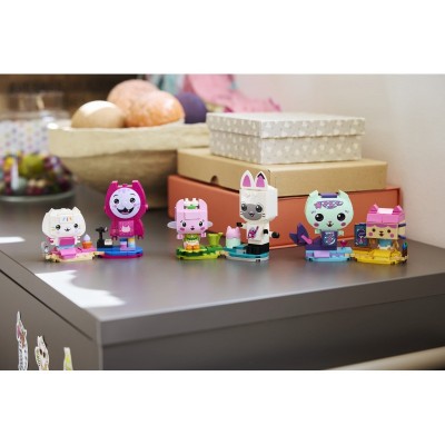 Конструктор LEGO Gabby's Dollhouse Друзі-коти Ґаббі з кубиків