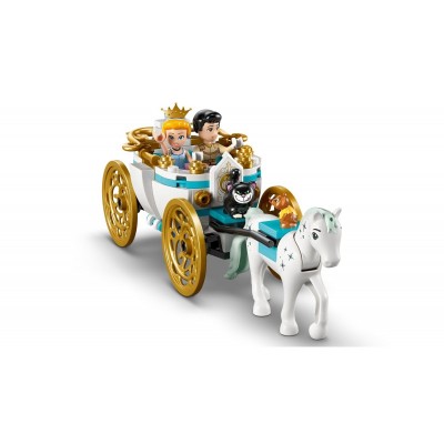 Конструктор LEGO Disney Princess Замок Попелюшки й карета