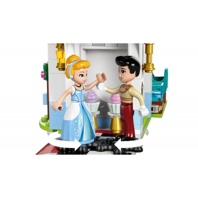 Конструктор LEGO Disney Princess Замок Попелюшки й карета