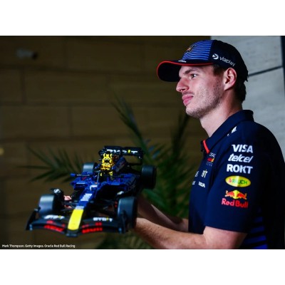 Конструктор LEGO Technic Автомобіль F1 Oracle Red Bull Racing RB20 Конструктор LEGO Technic Автомобіль F1 Oracle Red Bull Racing RB20