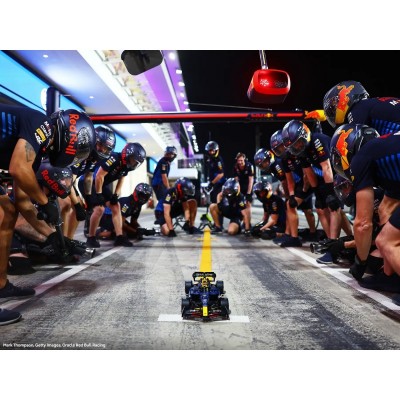 Конструктор LEGO Technic Автомобіль F1 Oracle Red Bull Racing RB20 Конструктор LEGO Technic Автомобіль F1 Oracle Red Bull Racing RB20