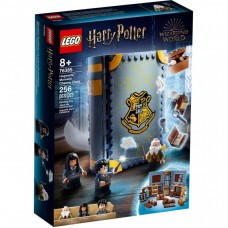 Конструктор LEGO Harry Potter у Гоґвортсі: урок заклинань 256 деталей (76385) Конструктор LEGO Harry Potter у Гоґвортсі: урок заклинань 256 деталей (76385)
