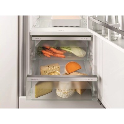 Холодильна камера Liebherr вбудована, 177x55.9х54.6, 291л, 1дв., A+, ST, диспл внутр., BioFresh, білий