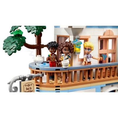 Конструктор LEGO Friends Замковий готель «Ночівля і сніданок»