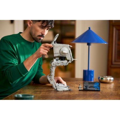Конструктор LEGO Star Wars Крокохід AT-ST Конструктор LEGO Star Wars Крокохід AT-ST
