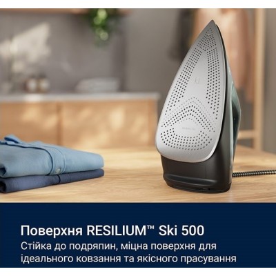 Праска Electrolux, 2600Вт, 370мл, паровий удар 230гр, алюмінієва підошва, зелено-чорний