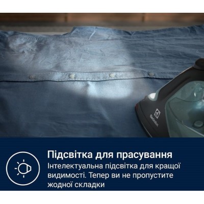 Праска Electrolux, 2600Вт, 370мл, паровий удар 230гр, алюмінієва підошва, зелено-чорний
