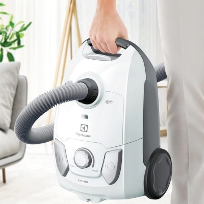 Пилосос Electrolux мішковий, 650Вт, 3,5л, HEPA12, s-bag, 3 насадки, білий